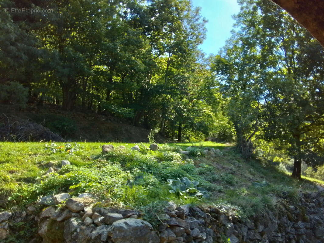 Maison à ANTRAIGUES-SUR-VOLANE