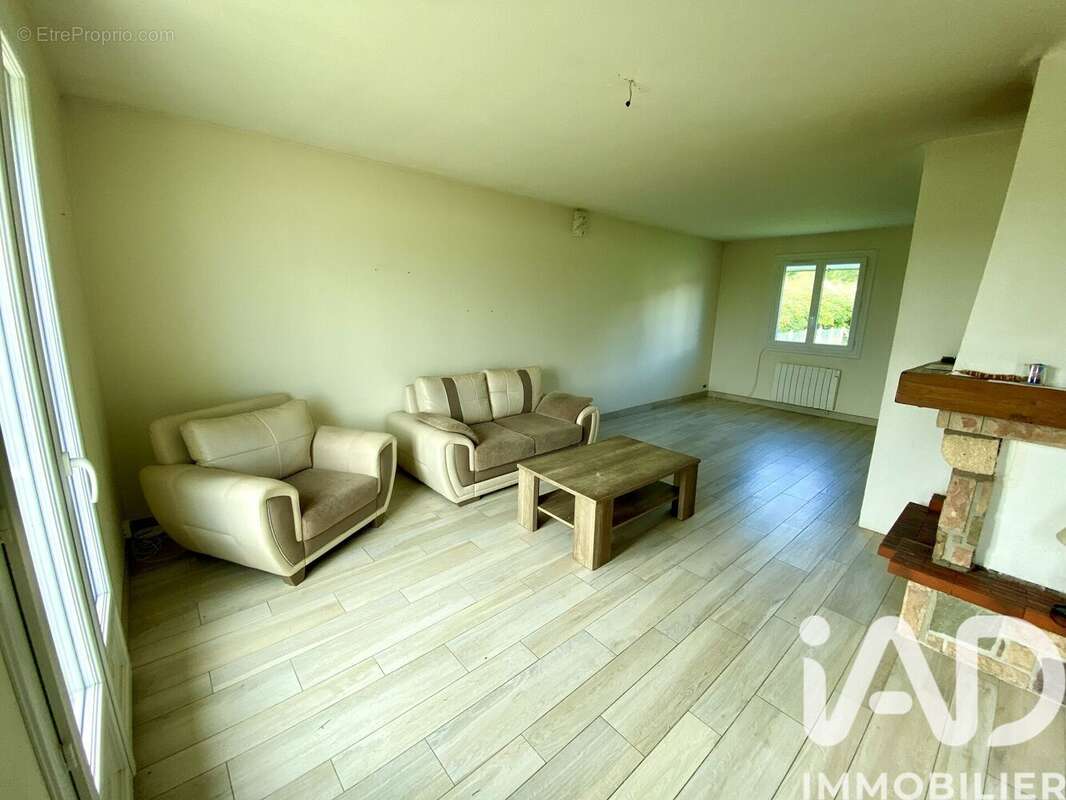 Photo 3 - Maison à VIMORY