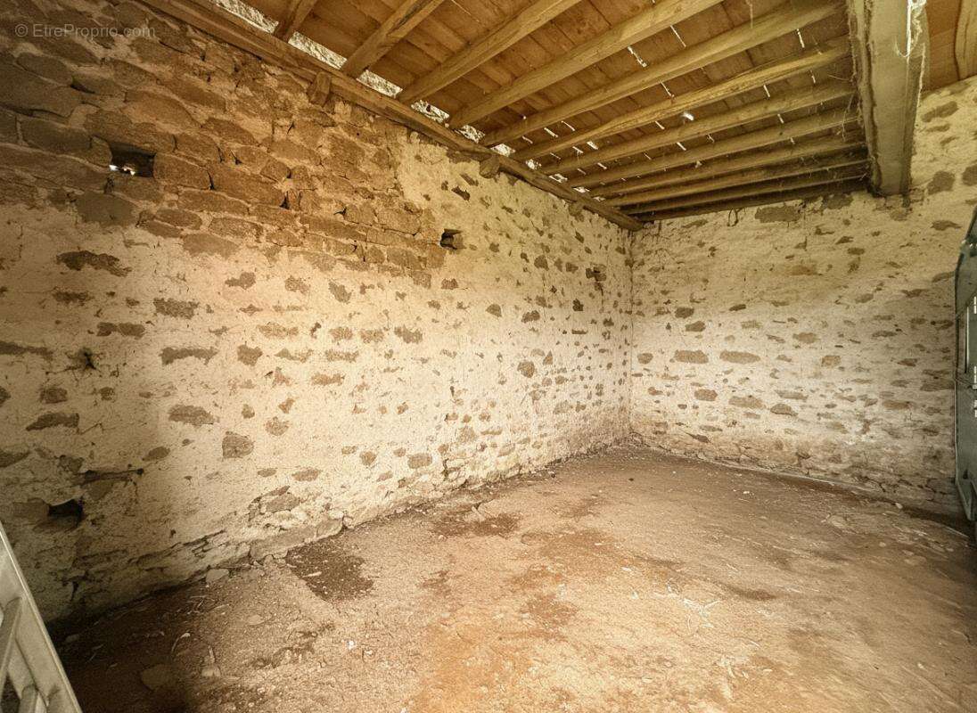 Grange indépendante de 73 m2 au sol - photo 7