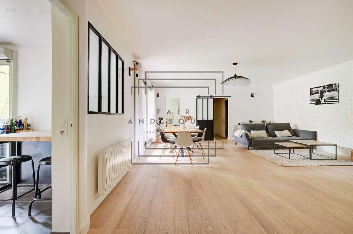 Appartement à NEUILLY-SUR-SEINE