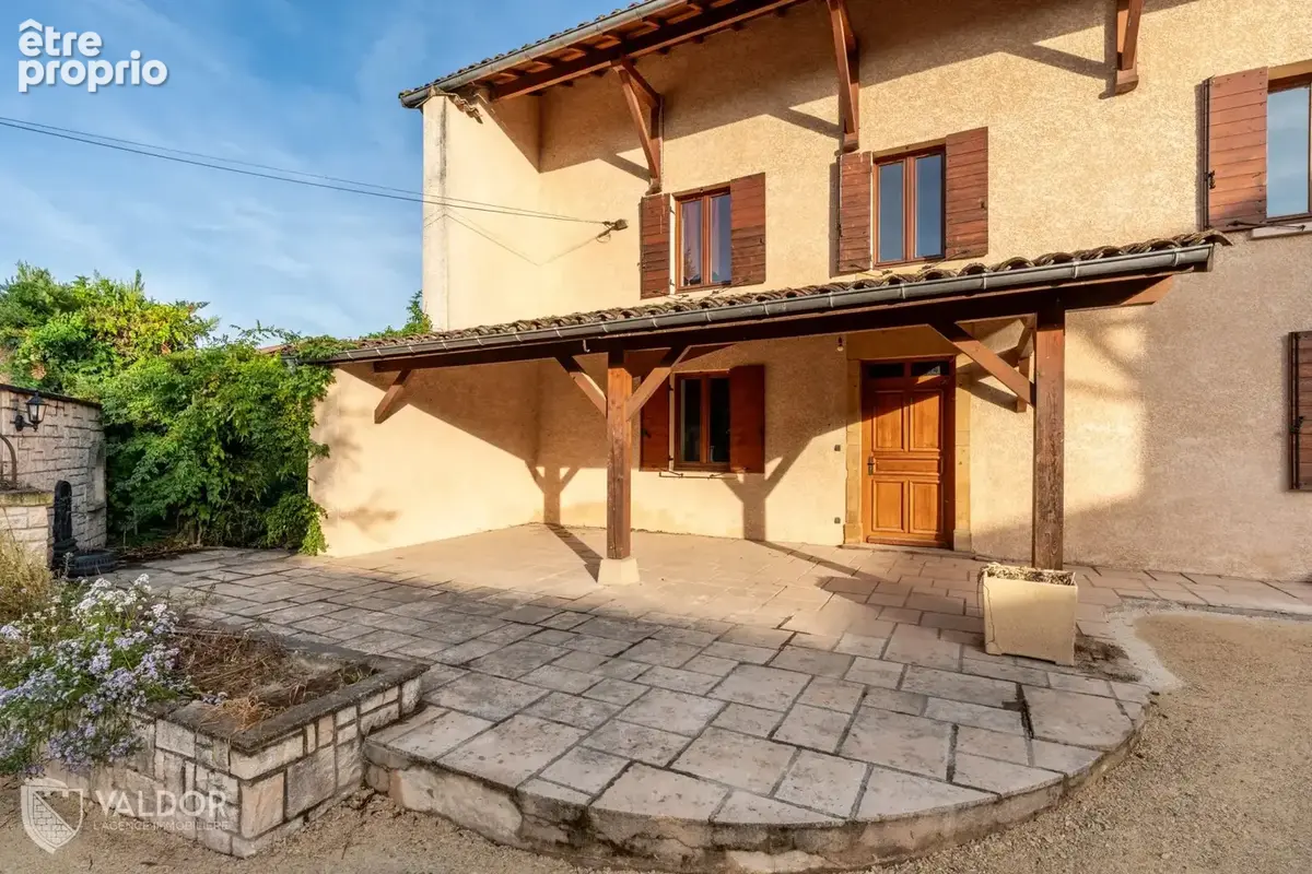 Photo Maison à Miserieux au prix de 280 000€
