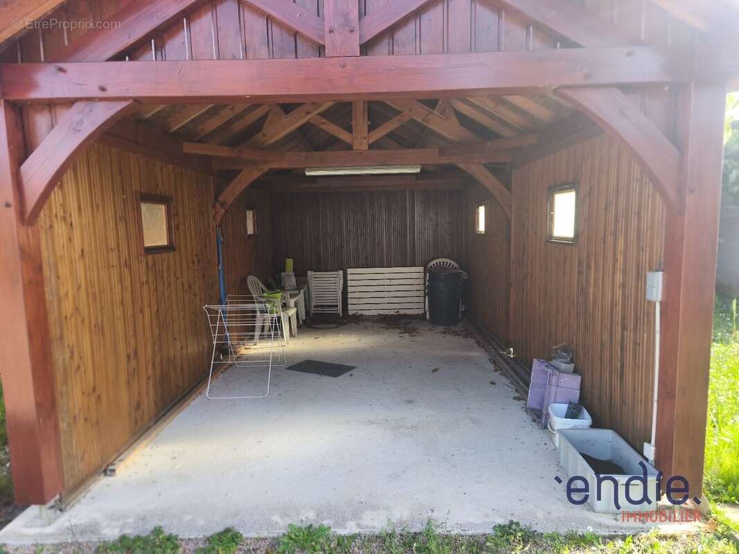 Maison à COSNE-D'ALLIER