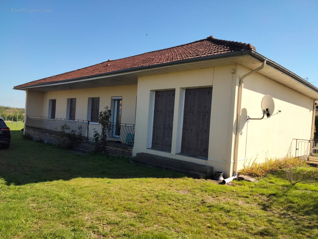 Maison à DECIZE