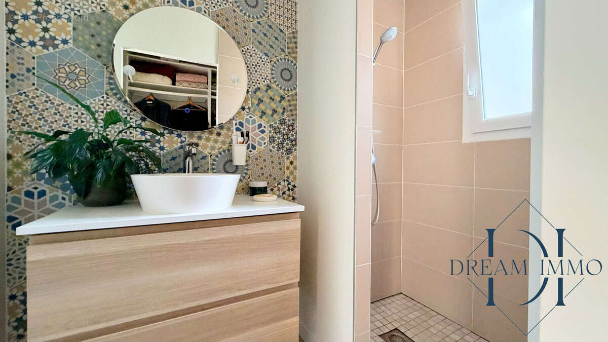 Maison à SAINTE-MARIE-DE-GOSSE