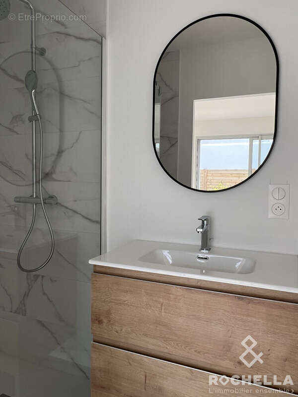 Maison à SAINTE-SOULLE