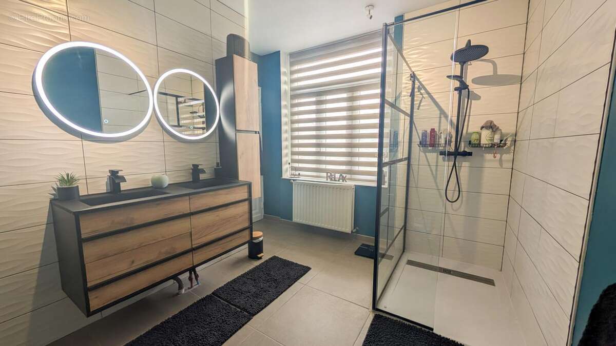 Maison à GOUZEAUCOURT