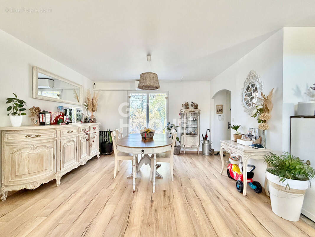 Maison à GUJAN-MESTRAS