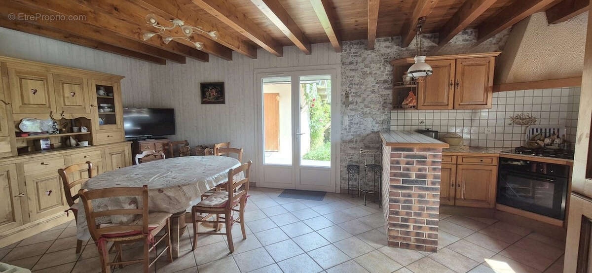 Maison à TREPT