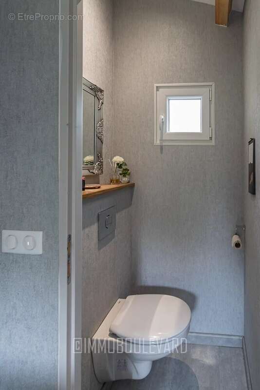 Maison à SAINT-GERVAIS-D&#039;AUVERGNE