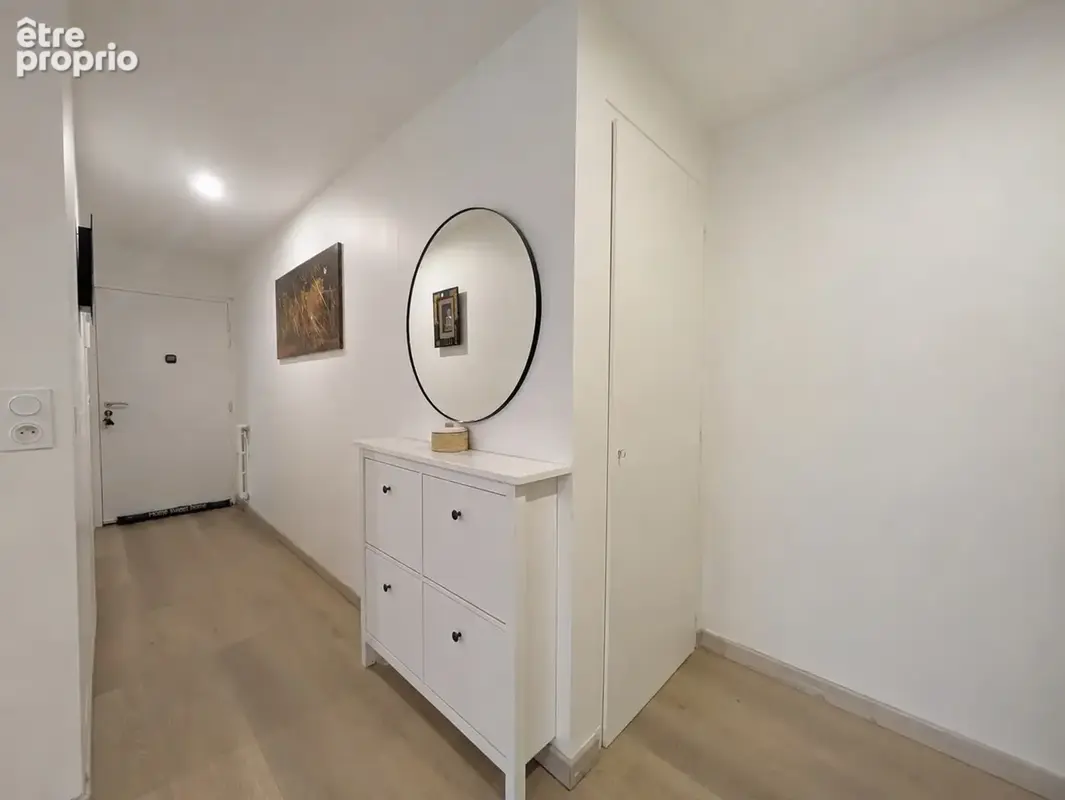 Appartement à vendre T3 bis AIX LES BAINS (73) 2 chambres, 1 bureau, parking et cave - photo 4