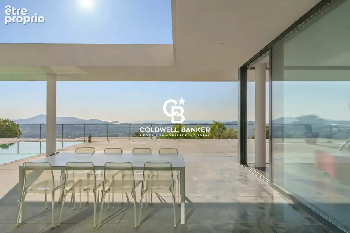 Villa Contemporaine vue mer à 180° avec piscine - 83000 Toulon - photo 8