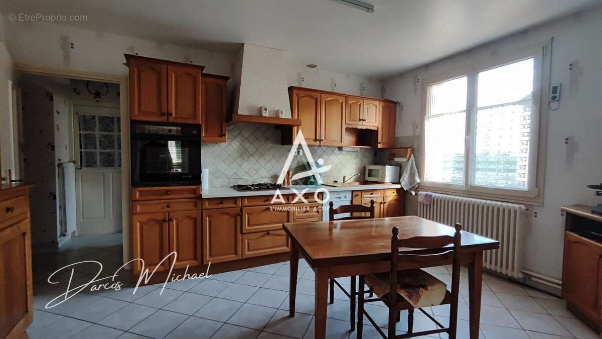 Maison à BEAUFORT-EN-VALLEE