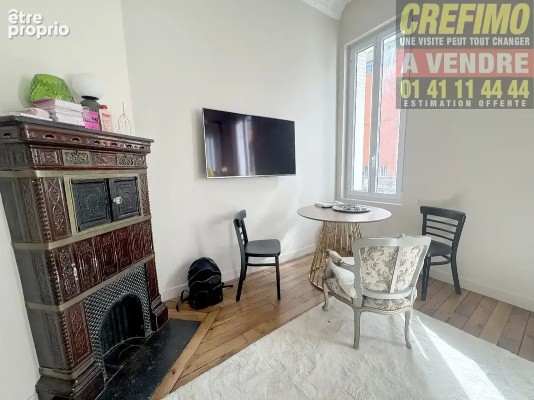 Entre la gare est la mairie ! appartement trois pièces avec parquet chêne - photo 3