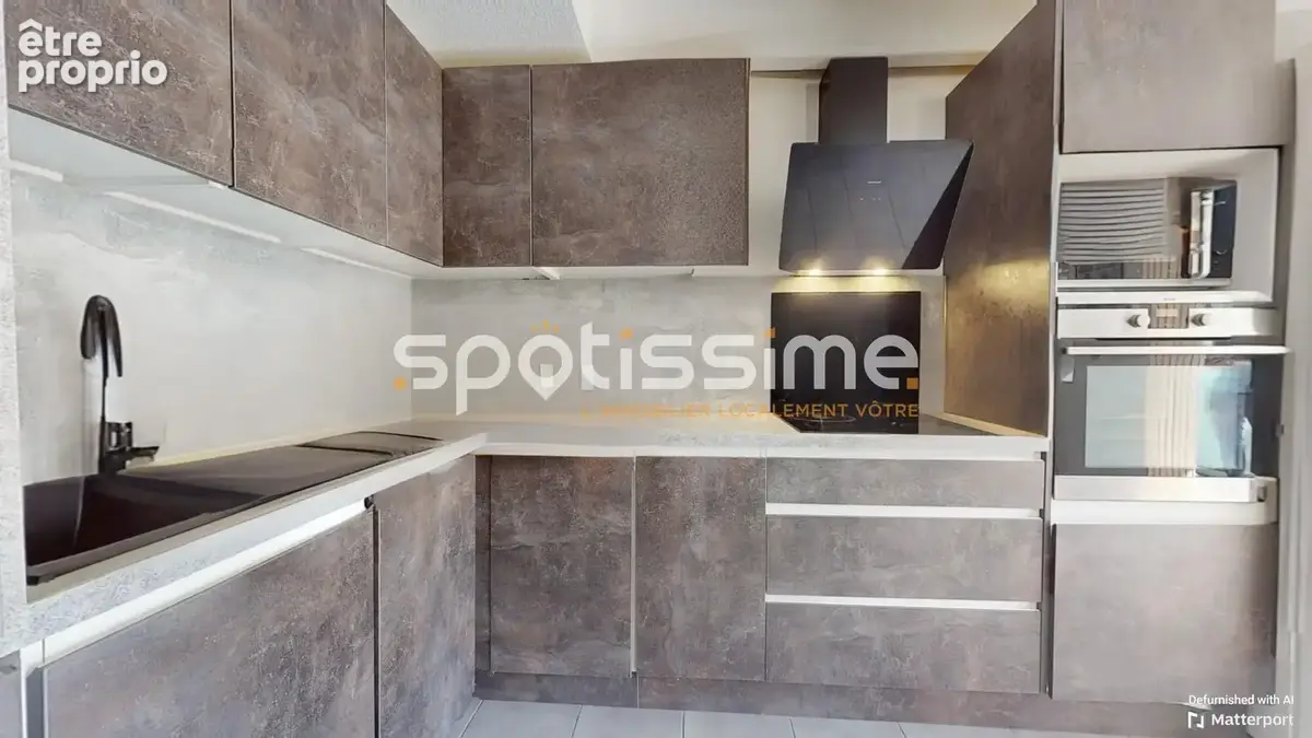 CAP D'AGDE - Rochelongue  Villa rénovée dans résidence sécurisée avec piscine et parking privatif - photo 18