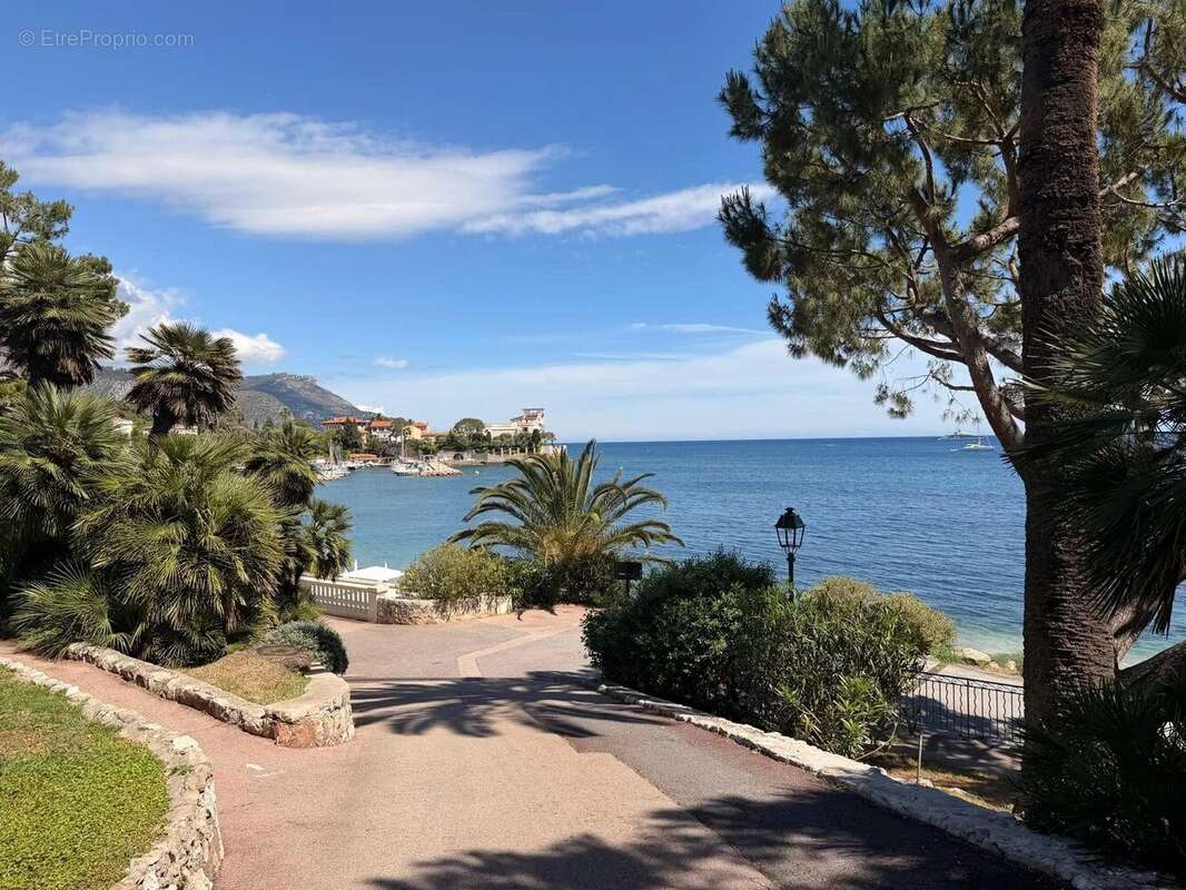 Beaulieu-sur-mer – une adresse rare à deux pas de la mer - photo 3