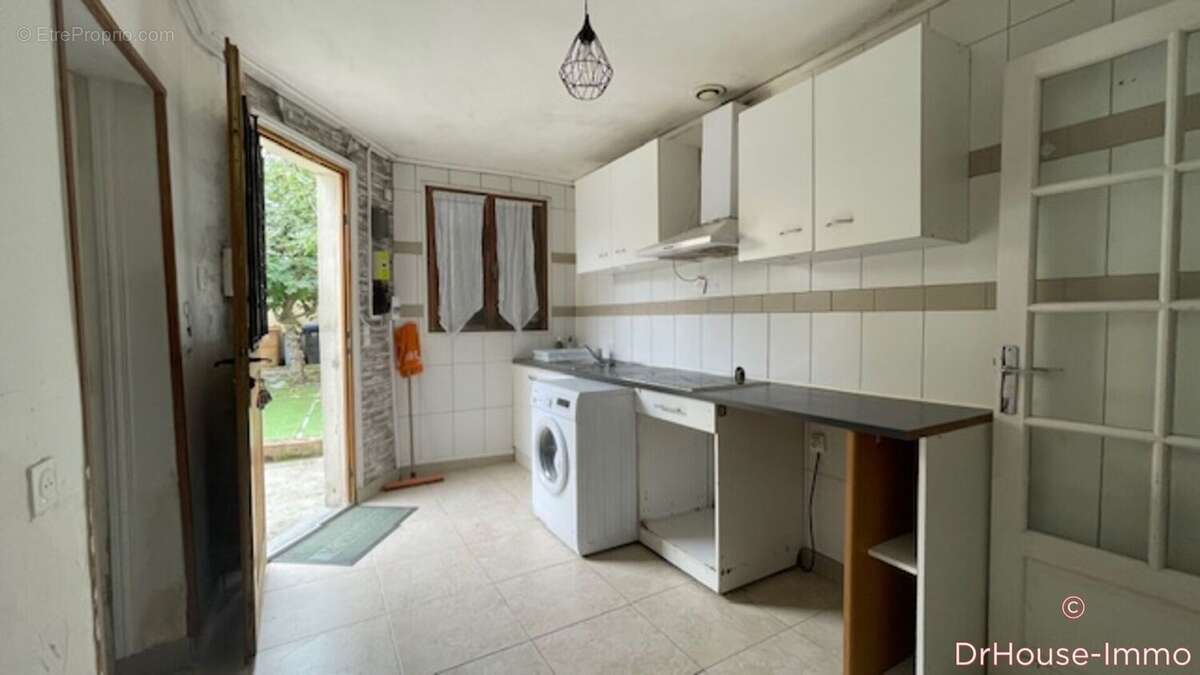 Maison à LES PAVILLONS-SOUS-BOIS