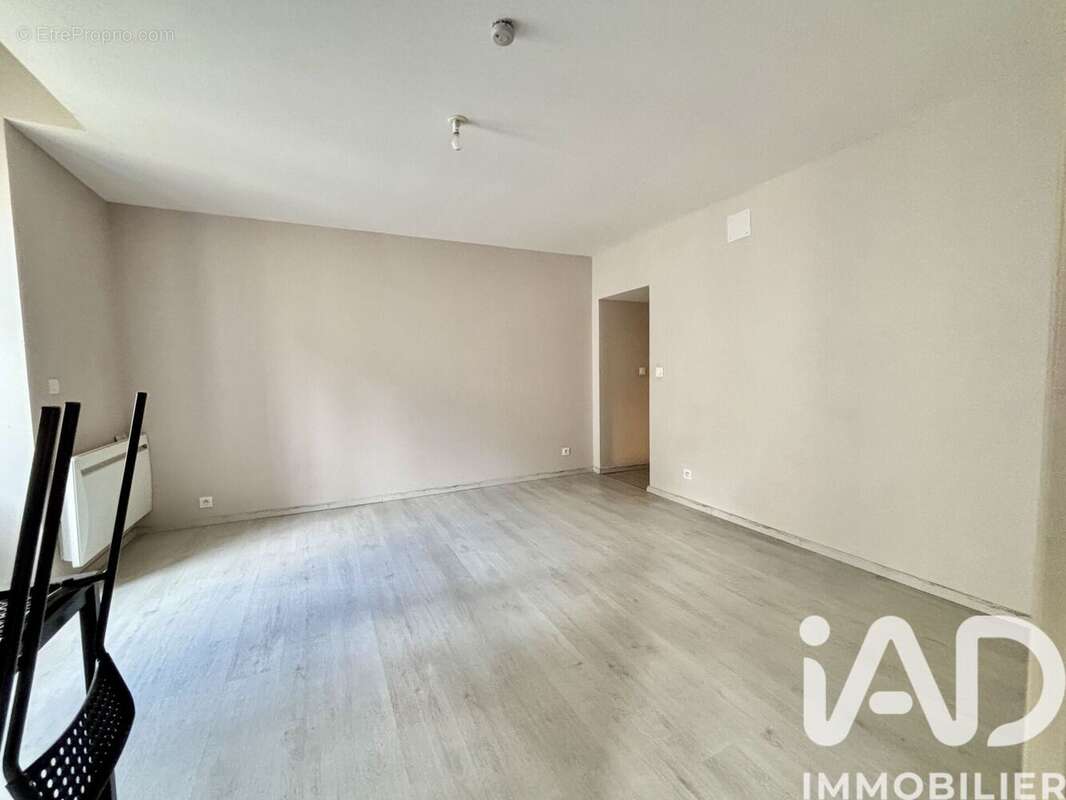 Appartement 40 m² à Vals-Les-Bains  - photo 9