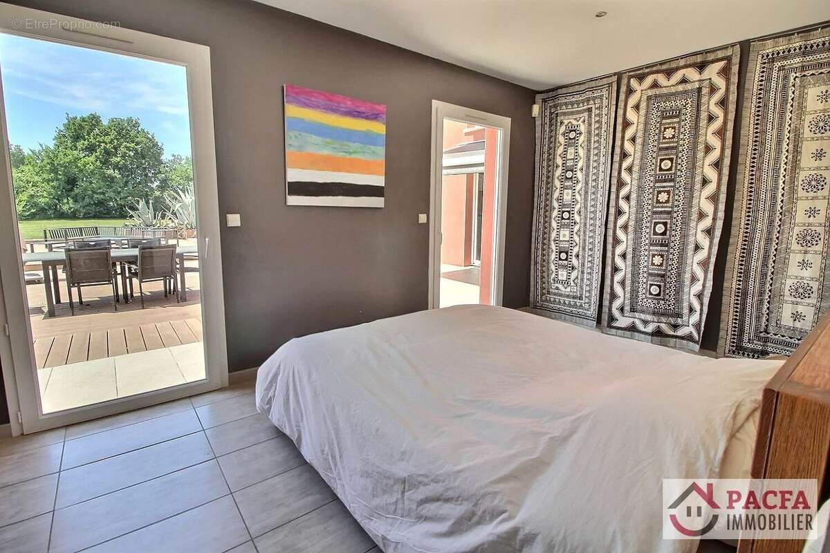 Maison à CAMBOUNET-SUR-LE-SOR