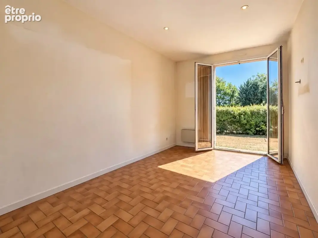 En exclusivité – maison de plain-pied à rénover – régusse - photo 17