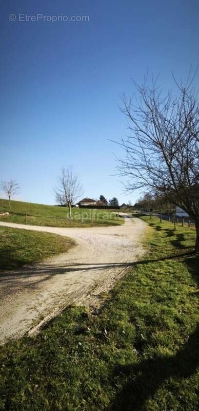 Maison à VEYRINS-THUELLIN