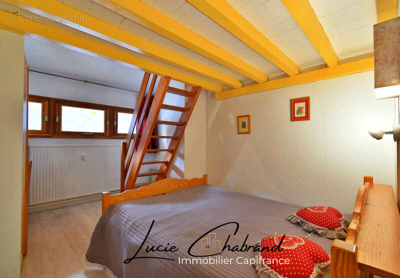 Appartement à CEILLAC