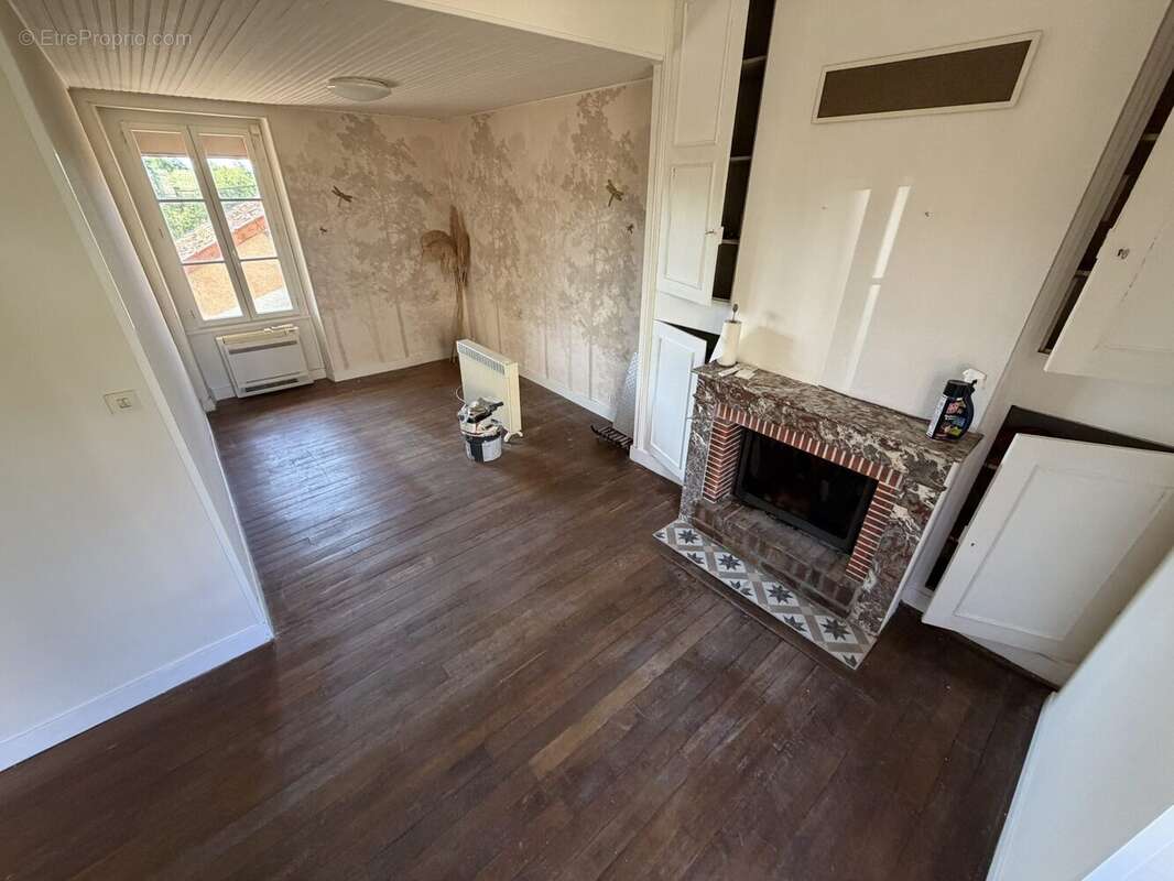 Maison 91 m² à Santranges  - photo 2