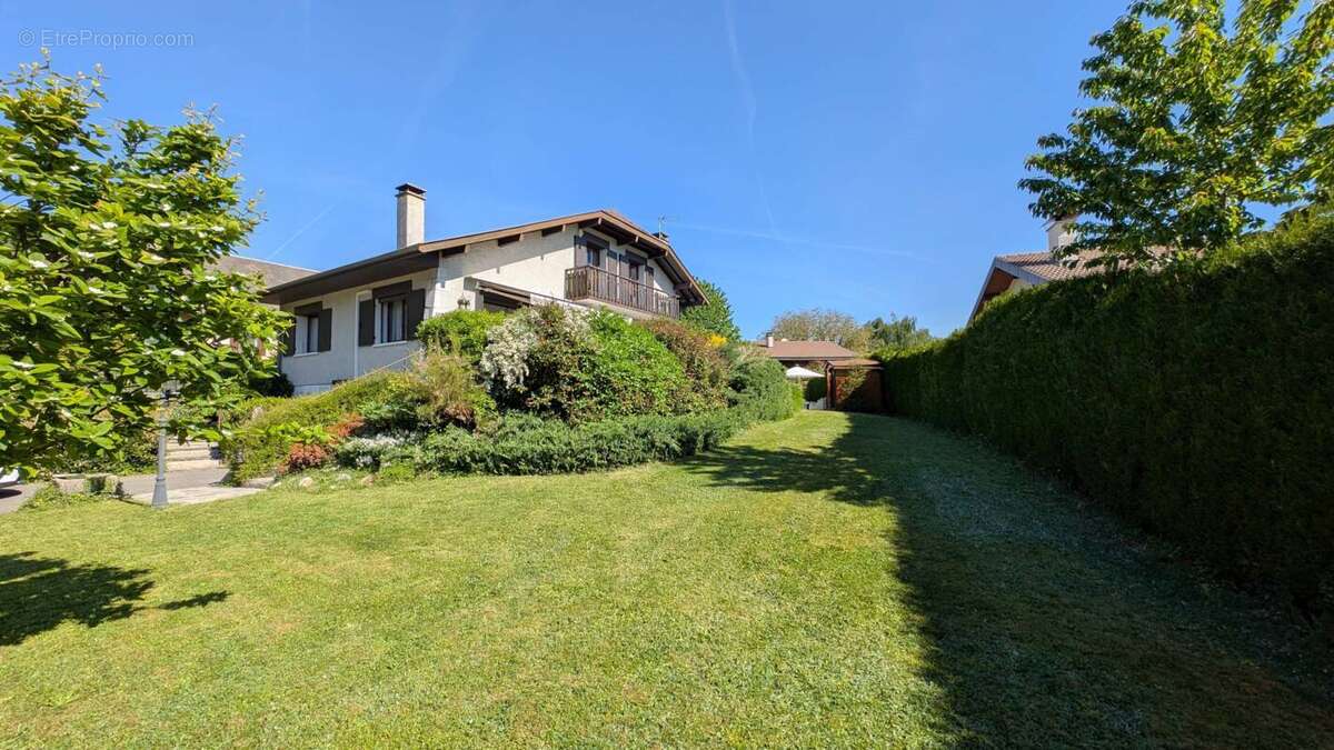 Maison à SAINT-JORIOZ