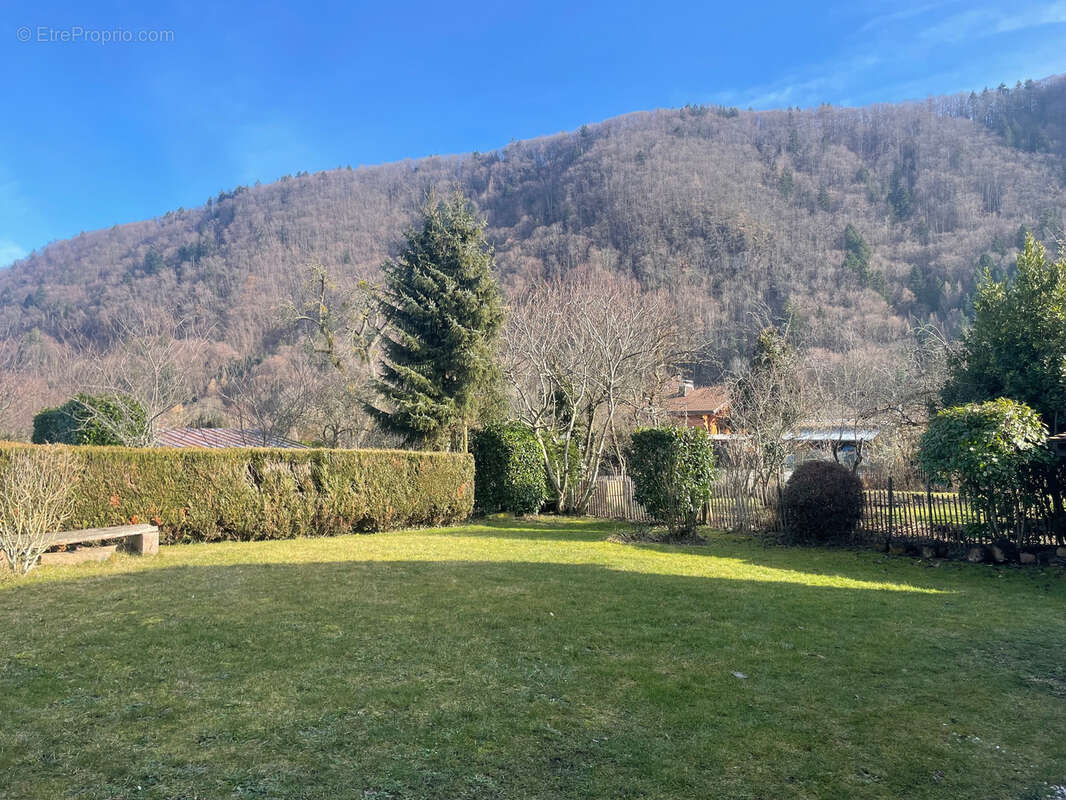 Appartement à ALLINGES