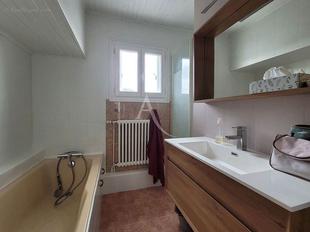 Maison à LA ROCHELLE