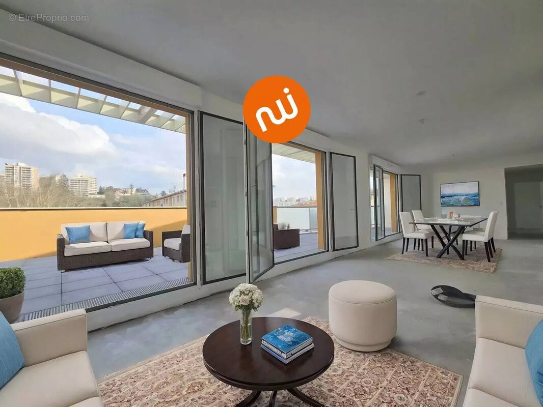 Appartement à TASSIN-LA-DEMI-LUNE