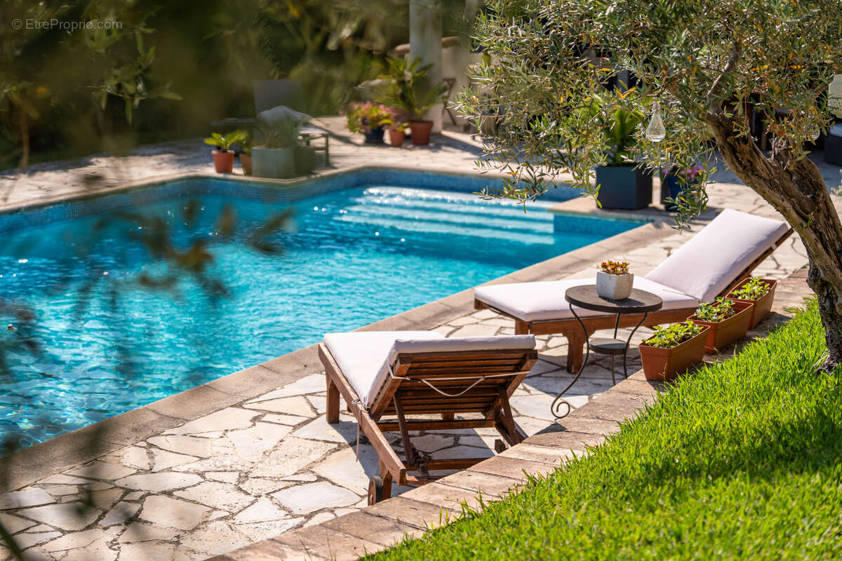 Maison à LA COLLE-SUR-LOUP