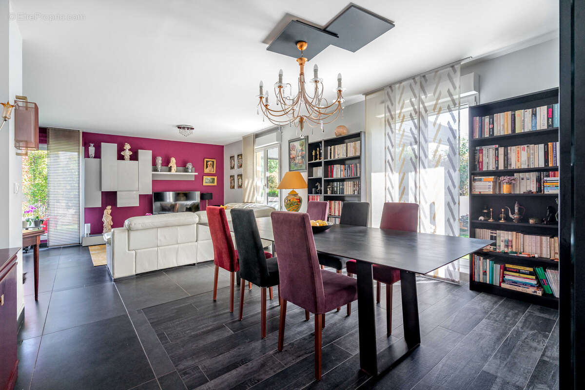 Appartement à TASSIN-LA-DEMI-LUNE