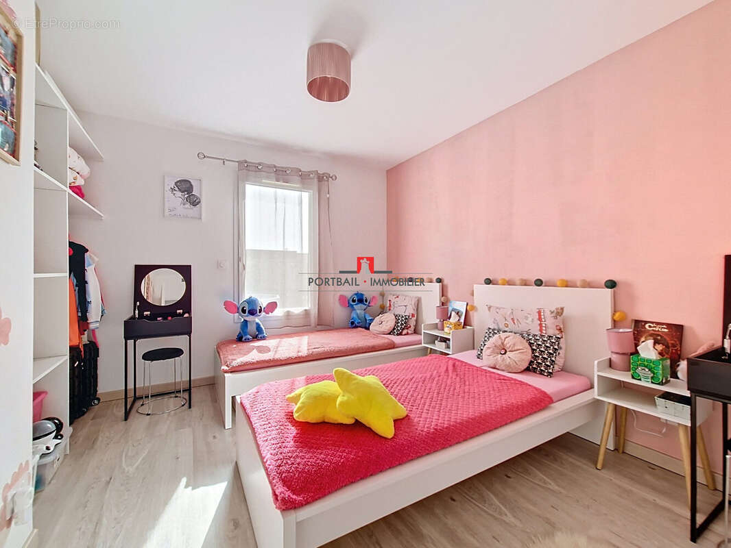 Maison 91 m² à Saint-Andre-De-Cubzac  - photo 6