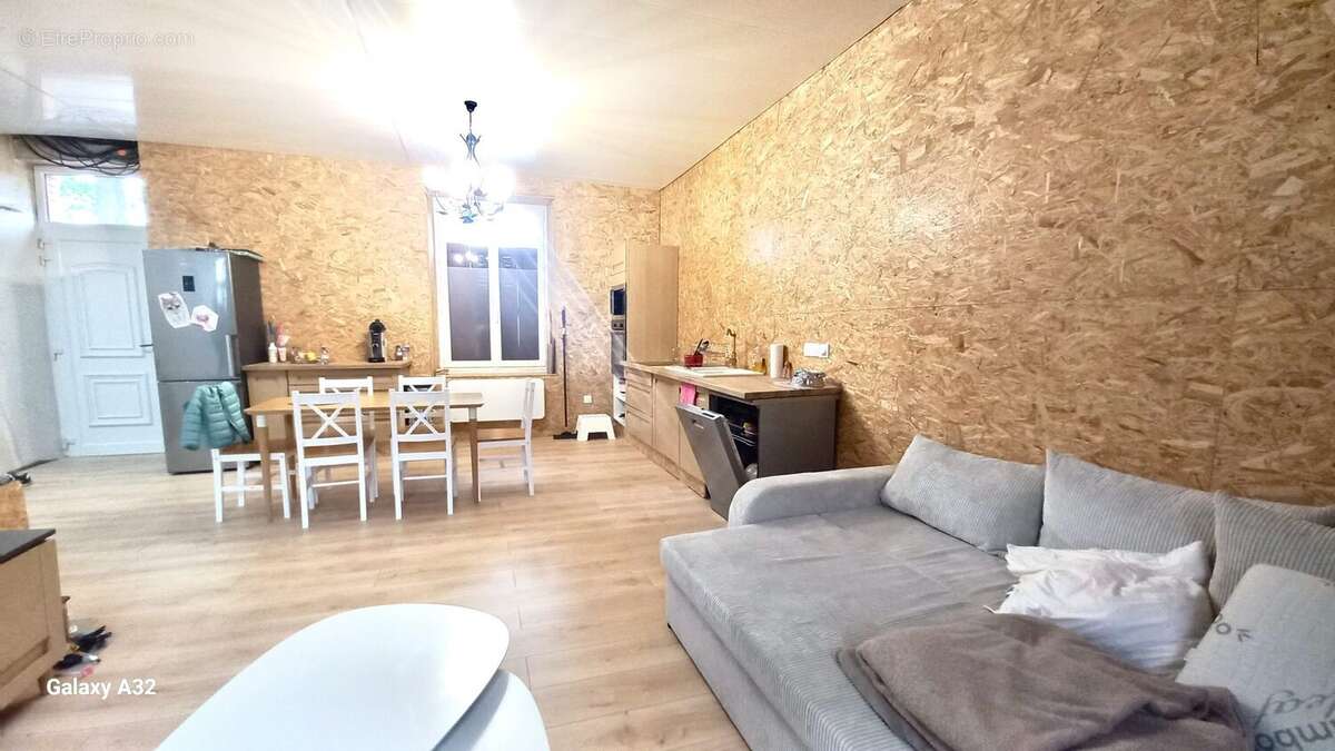 Maison à RETOURNAC