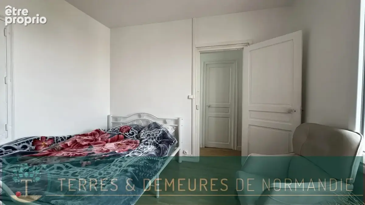 Maison de ville semi-mitoyenne de 82 m² avec 4 chambres et terrasse - photo 9