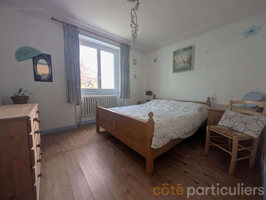 Maison T6 Salmiech - photo 7