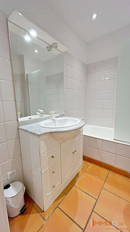 Appartement à THEOULE-SUR-MER