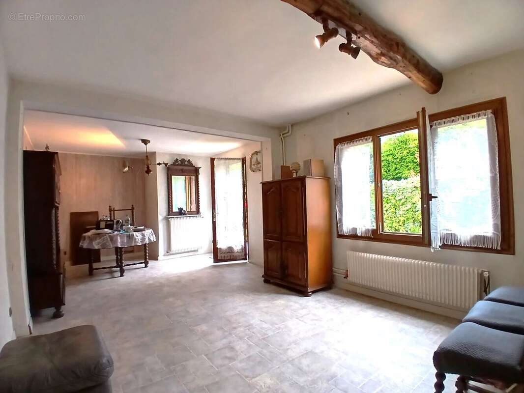 Maison à HOUILLES