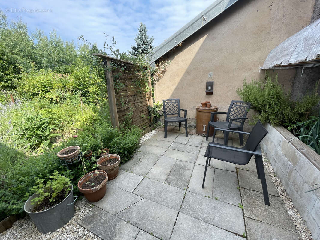 Maison à LUXEUIL-LES-BAINS