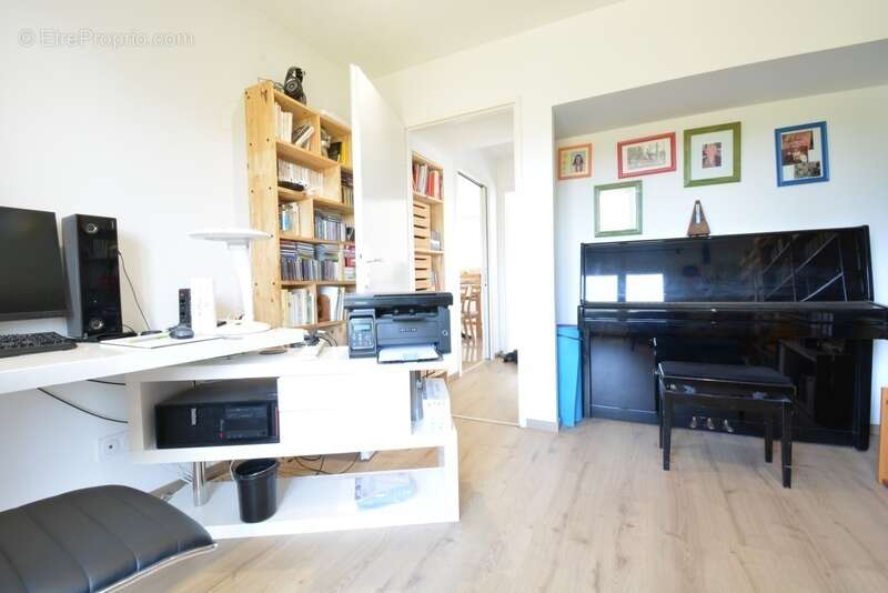 Minzac (Dordogne) maison plain pied 3  chambres + garage et jardin - photo 9