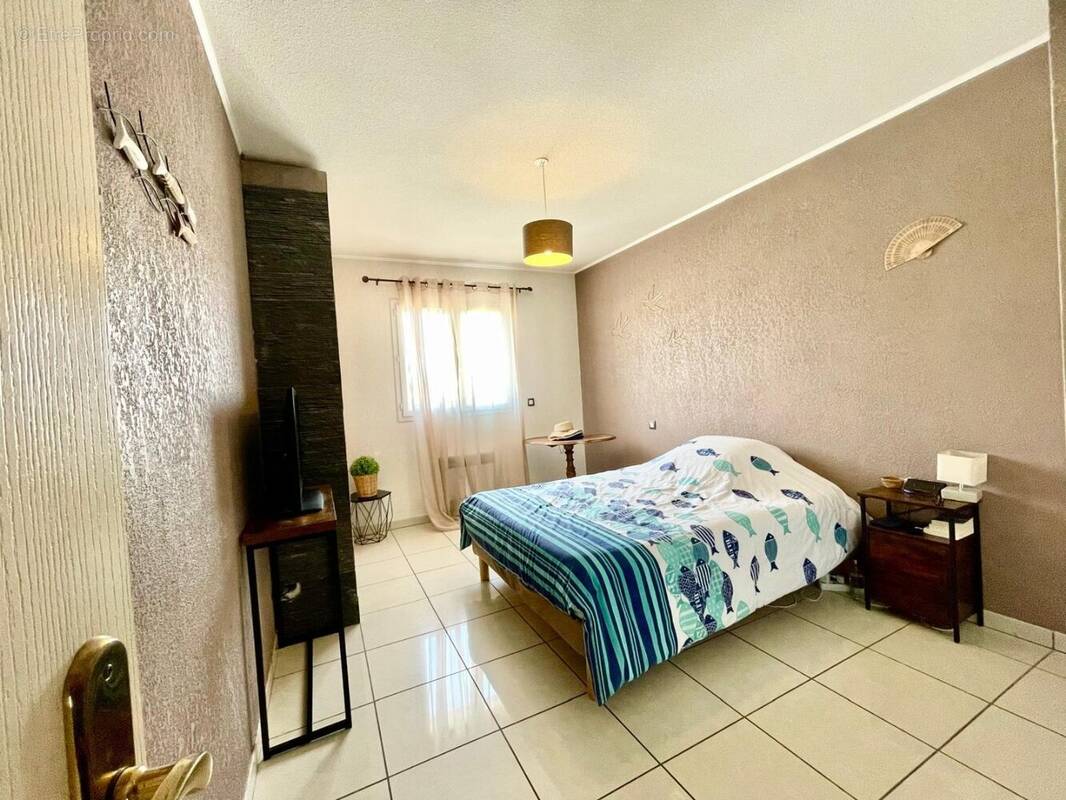 NOUVEAUTE ! F3 + Terrasse + Pkg ! - photo 4