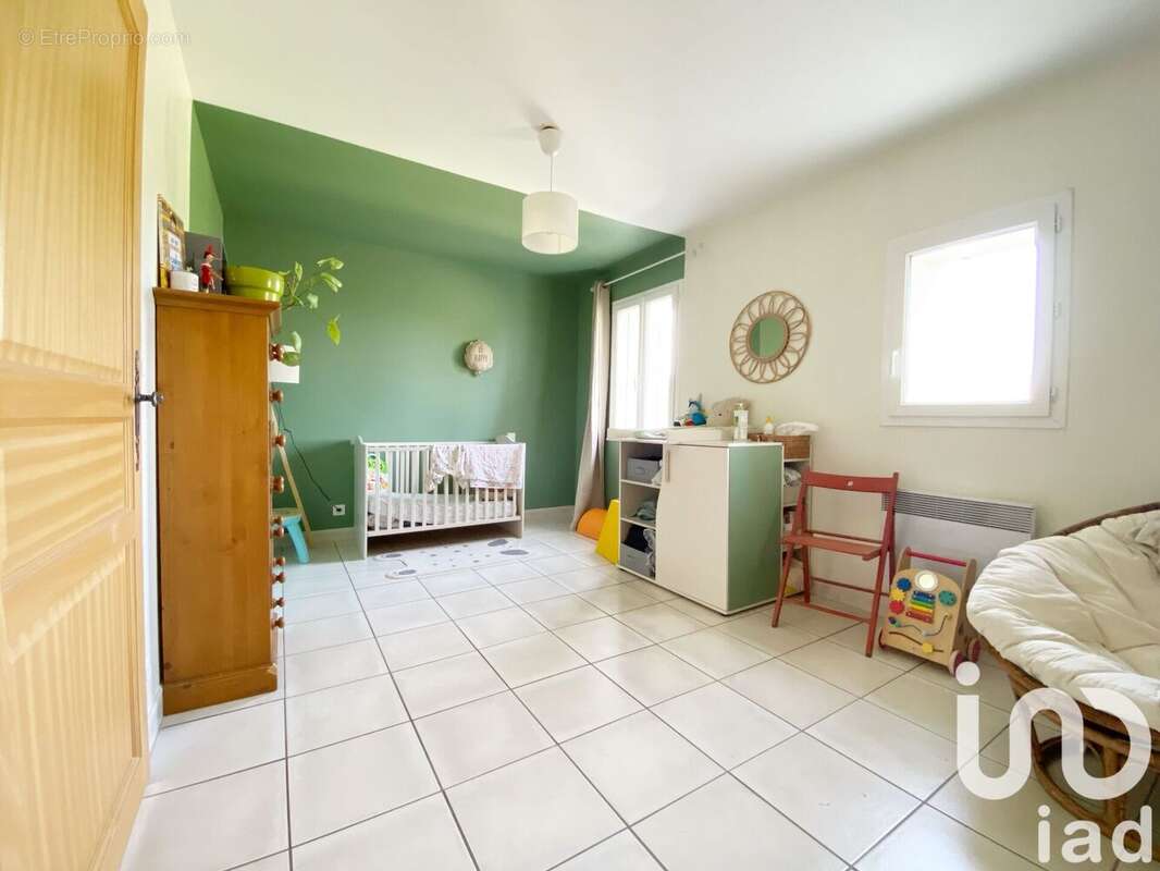 Photo 6 - Maison à ENTRAIGUES-SUR-LA-SORGUE