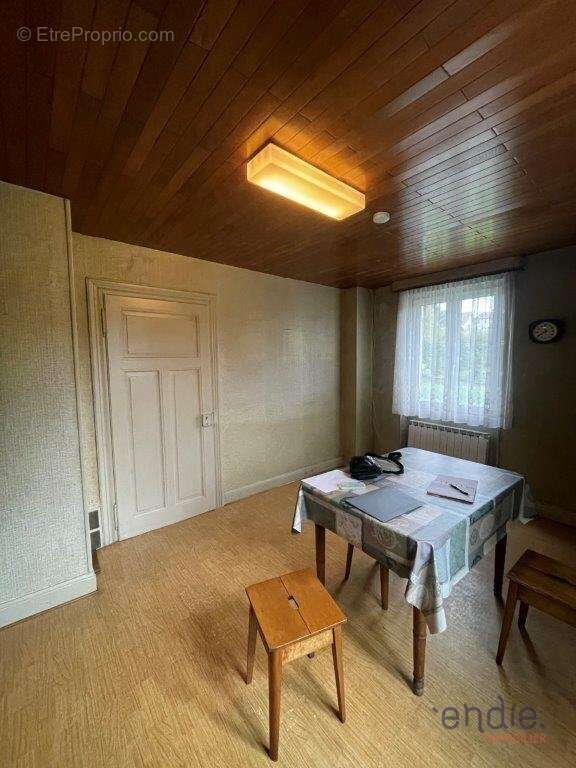 Maison de maître 7 pièces à rénover avec terrain de 982 m²  Pfetterhouse - photo 12