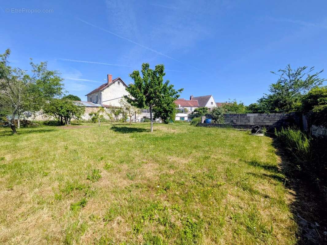 Maison à LA FERTE-GAUCHER