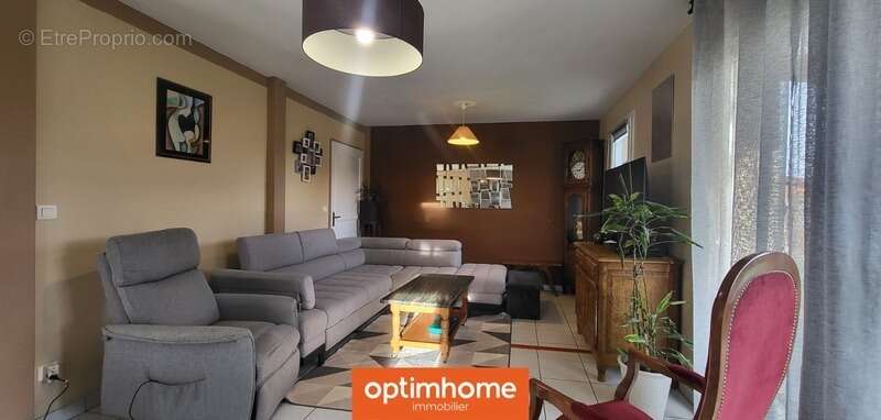Thaon les Vosges maison familiale 5 chambres  Terrain de 700m² - photo 8