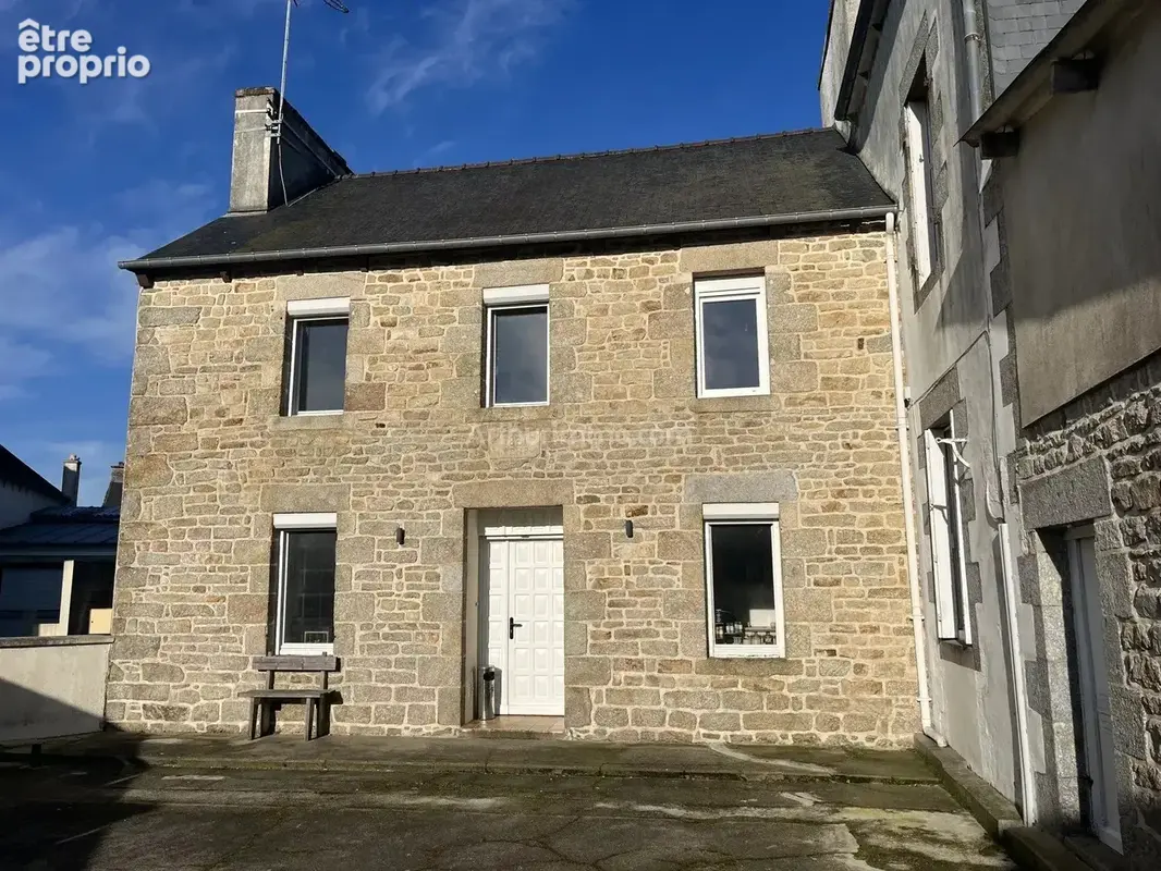 Maison à HENON