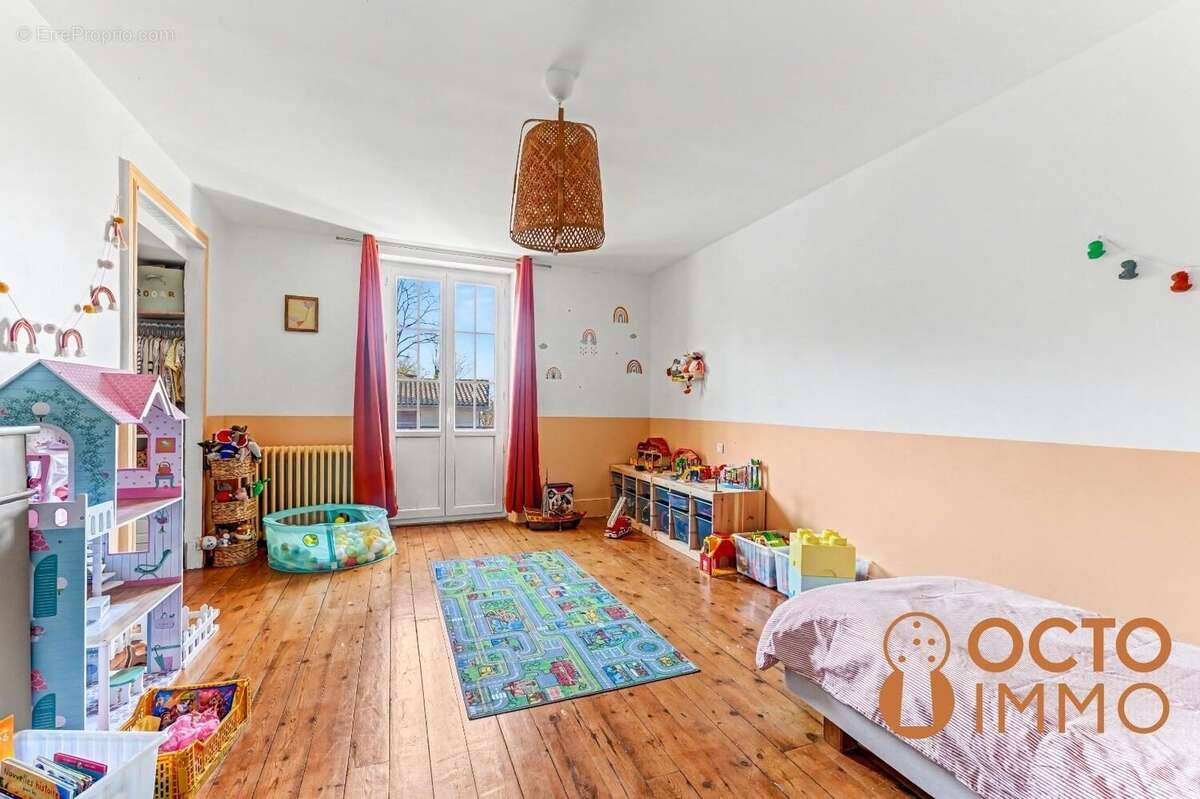 Maison à MARQUEFAVE