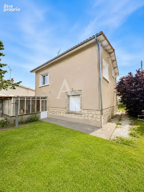 Maison à SAINT-BENOIT