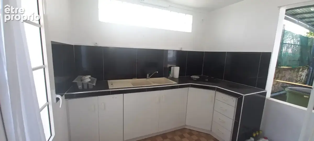 Maison de caractère sur deux niveaux   Saint-Claude - photo 11
