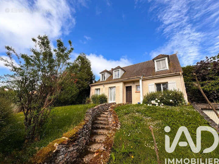 Photo 2 - Maison à BOUTIGNY